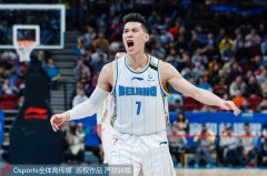 高清：林书豪翟晓川“双剑合璧”北京男篮105-95胜浙江队